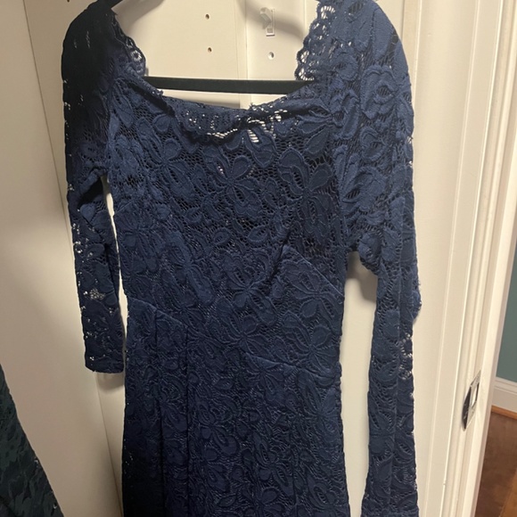 Moving CLEANOUT!! - Picture 8 of 16